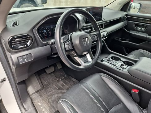Used 2024 Honda Pilot Elite image 10