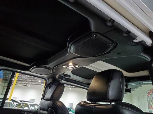 Used 2020 Jeep Wrangler Unlimited Rubicon image 22