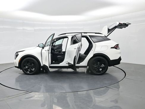 Certified 2025 Kia Sportage X-Line Prestige AWD/4WD image 35