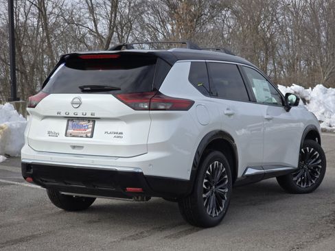 New 2026 Nissan Rogue Platinum image 19