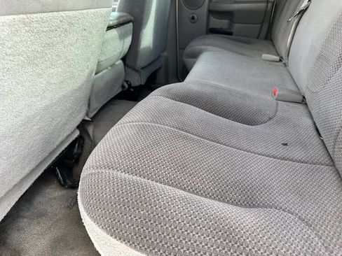 Used 2004 Dodge Ram 1500 Truck SLT image 4