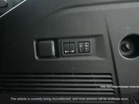 Used 2023 Chevrolet Tahoe RST w/ RST Performance Edition image 36