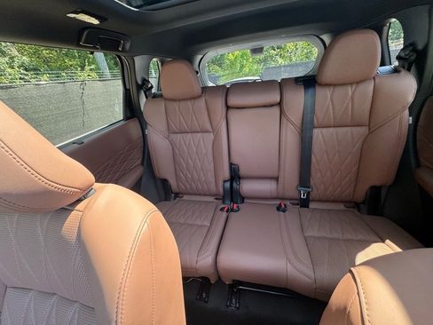 New 2025 Mitsubishi Outlander SEL image 38