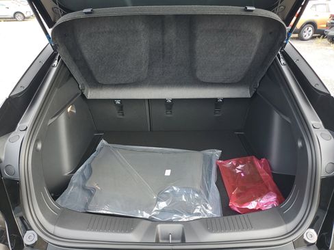 New 2025 Buick Envista Preferred image 6