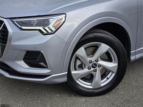 Used 2022 Audi Q3 2.0T Premium Plus w/ Premium Plus Package image 9