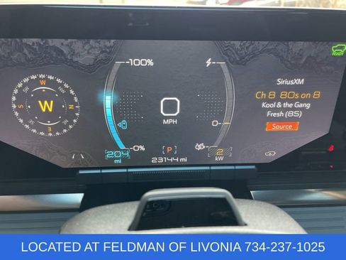 Certified 2025 GMC Hummer EV 2X AWD/4WD image 12