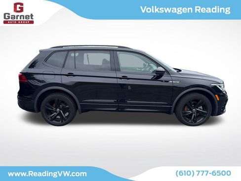 Used 2023 Volkswagen Tiguan SE R-Line AWD/4WD image 6