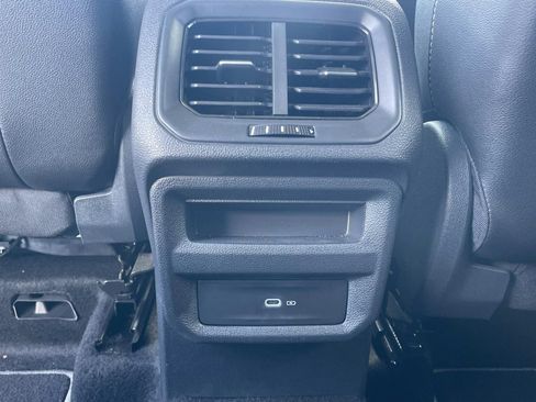 Certified 2023 Volkswagen Taos SEL AWD/4WD image 12
