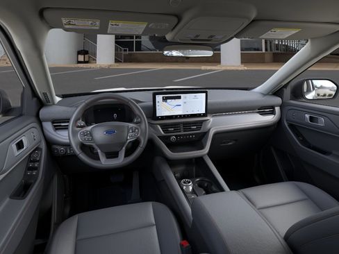 New 2026 Ford Explorer Active w/ Active Comfort Package RWD image 9