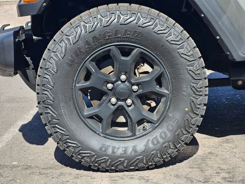 Used 2021 Jeep Wrangler Unlimited Sport AWD/4WD image 29