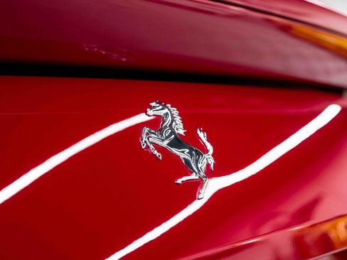 Used 2018 Ferrari 812 Superfast RWD image 41