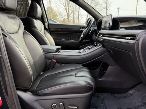 Used 2024 Hyundai Palisade Calligraphy image 18