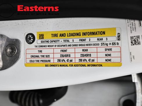 Used 2023 Tesla Model 3 Standard Range image 30