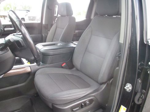 Used 2020 Chevrolet Silverado 1500 LT Trail Boss AWD/4WD image 22