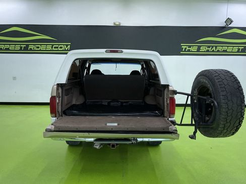 Used 1996 Ford Bronco XLT image 9