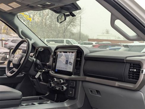 Used 2025 Ford F150 XLT w/ Equipment Group 301A Standard image 28