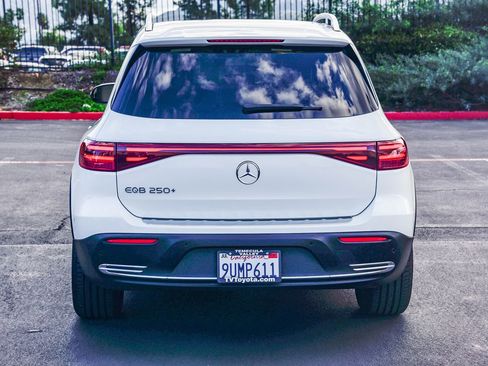 Used 2025 Mercedes-Benz EQB 250+ image 6