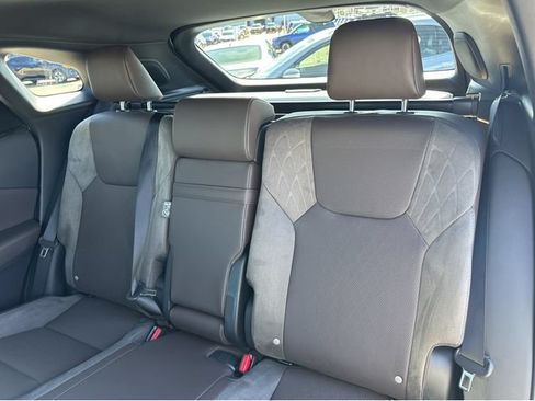New 2026 Lexus RX 450h AWD image 18
