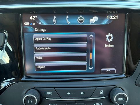 Used 2020 Buick Envision Essence image 40