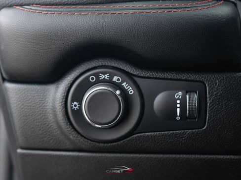 Used 2024 Dodge Durango R/T image 41