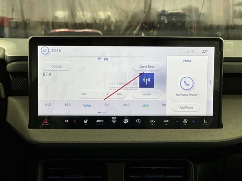 New 2025 Ford Maverick XLT w/ XLT Luxury Package image 18