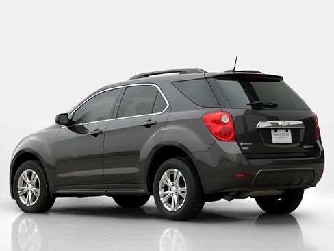 Used 2015 Chevrolet Equinox LT w/ Driver Convenience Package image 2