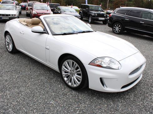 Used 2011 Jaguar XK Convertible image 4