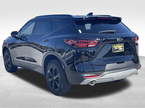 New 2025 Chevrolet Blazer LT w/ Convenience Package image 5