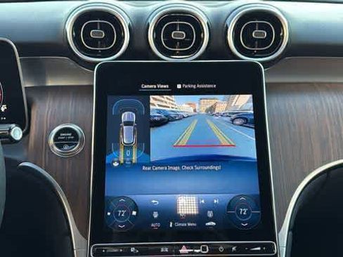 Certified 2025 Mercedes-Benz GLC 300 4MATIC image 21