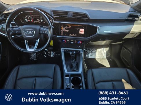 Used 2023 Audi Q3 2.0T Premium w/ 19" Wheel Package image 12