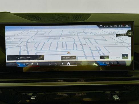 New 2026 BMW X5 sDrive40i w/ Premium Package image 13