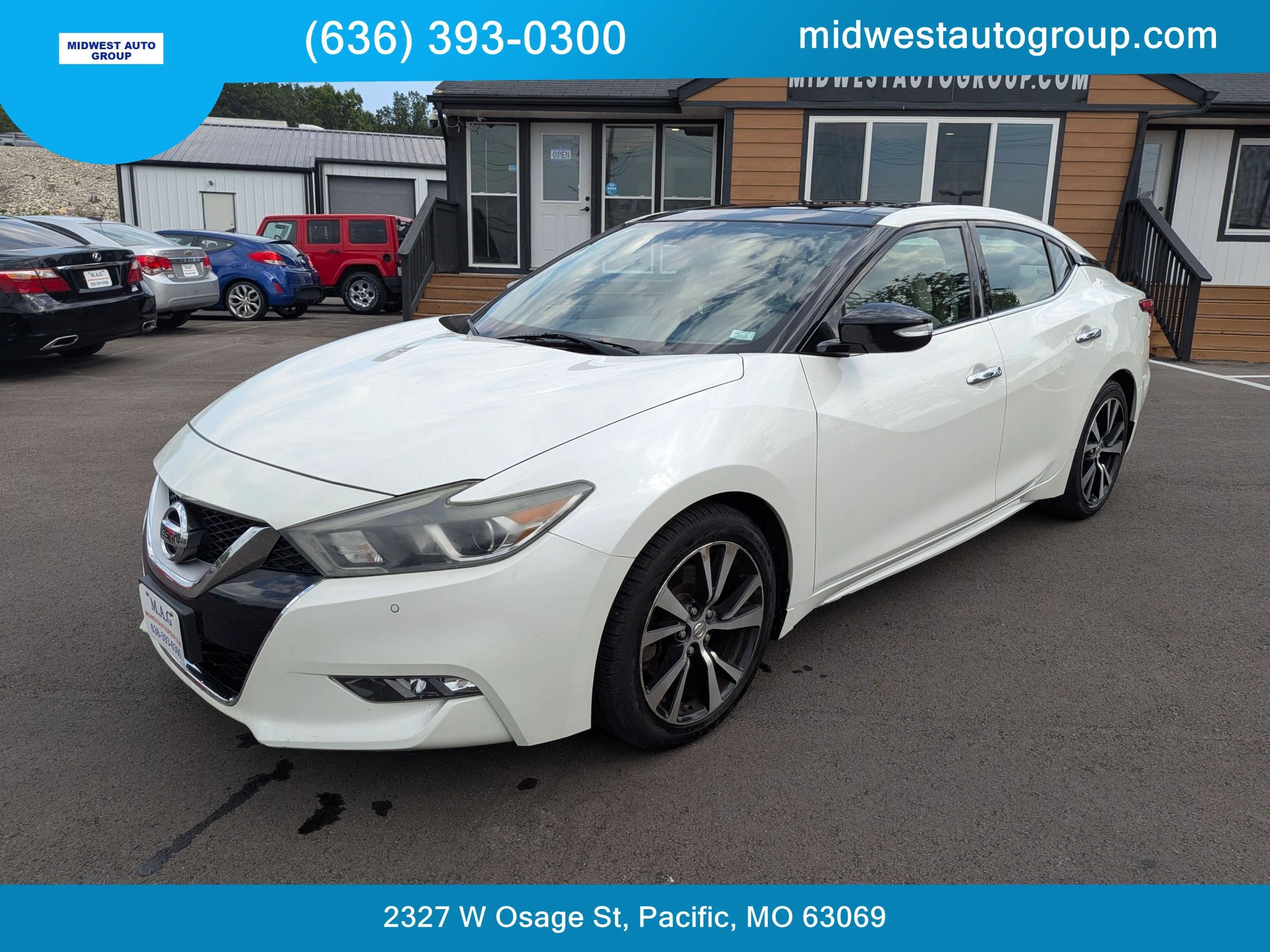Used 2017 Nissan Maxima 3.5 SL w/ Interior Lighting Package FWD image 1