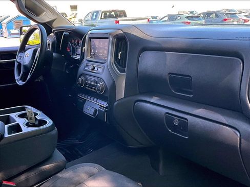 Used 2023 Chevrolet Silverado 1500 Custom AWD/4WD image 21
