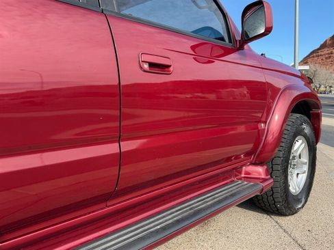 Used 2002 Toyota 4Runner SR5 image 30