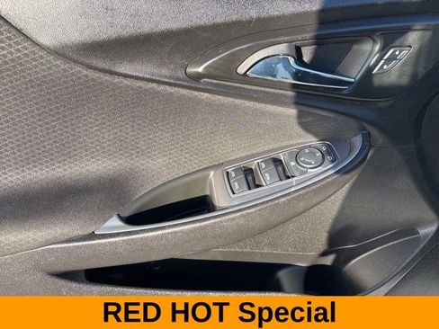 Used 2023 Chevrolet Malibu LT FWD image 13
