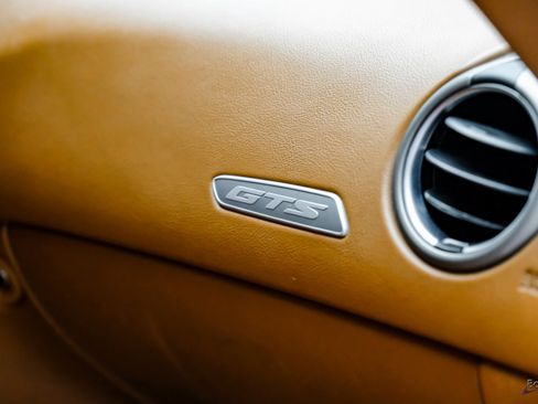 Used 2014 SRT Viper GTS w/ GTS Laguna Interior Package image 58