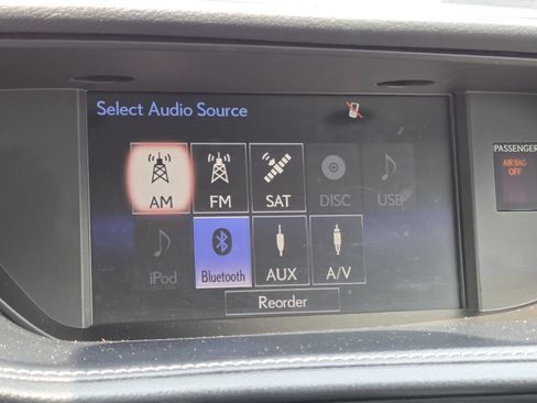 Used 2016 Lexus ES 350 w/ Luxury Package w/Wood Trim FWD image 32