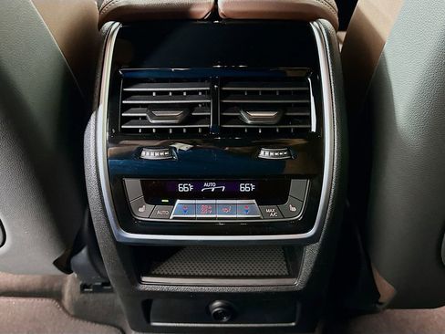 New 2026 BMW X6 xDrive40i image 18