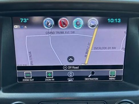 Used 2017 Chevrolet Colorado Z71 AWD/4WD image 26