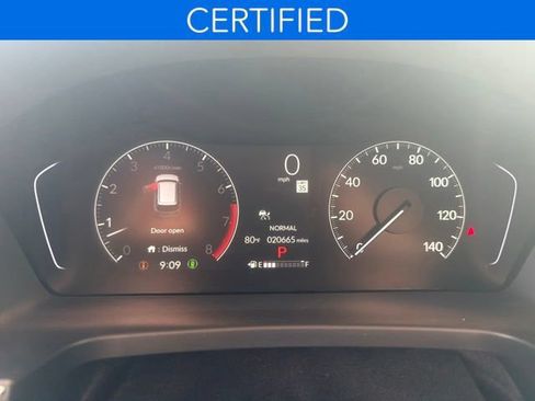 Certified 2025 Honda Pilot Touring image 23