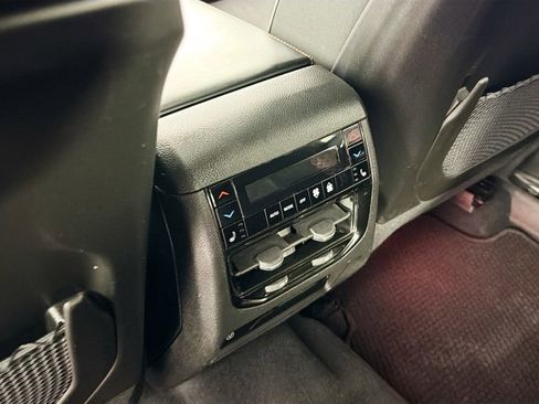 Used 2023 Jeep Grand Cherokee L Summit w/ Rear Seat Video Group I AWD/4WD image 28