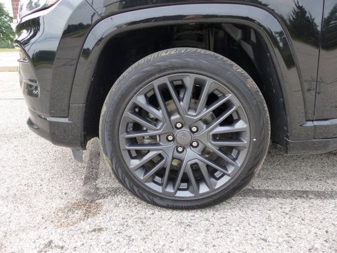Used 2022 Jeep Compass High Altitude AWD/4WD image 14