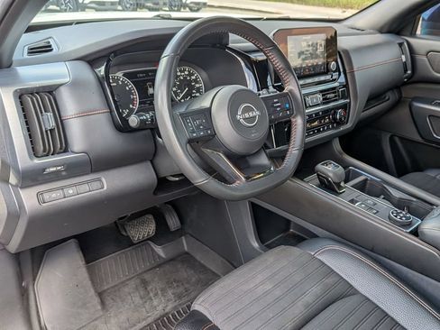 Used 2024 Nissan Pathfinder Rock Creek AWD/4WD image 32