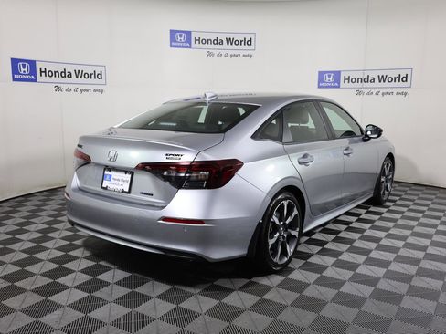 Used 2026 Honda Civic Sport Touring image 4