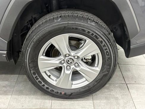 Used 2025 Toyota RAV4 XLE FWD image 7