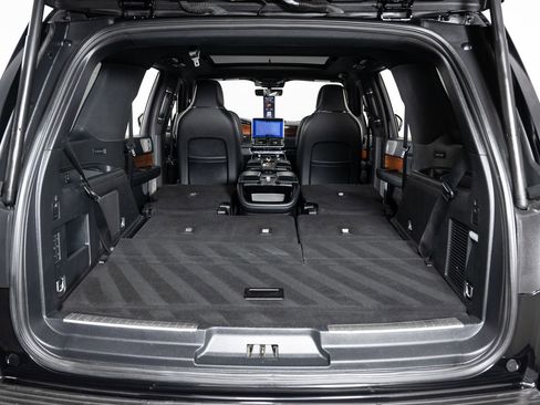 Used 2019 Lincoln Navigator Reserve image 23