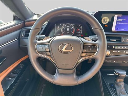 Used 2023 Lexus ES 350 w/ Premium Package image 15