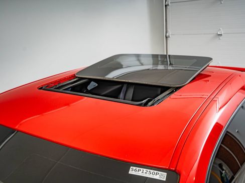 Used 2010 Chevrolet Camaro SS RWD image 17