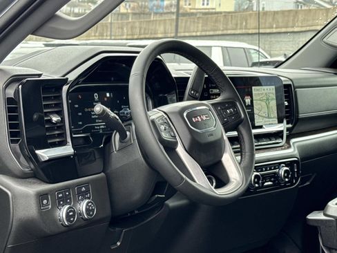 Used 2023 GMC Sierra 1500 Elevation image 11