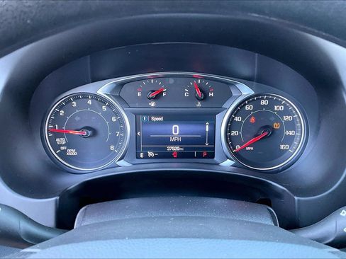 Used 2024 GMC Terrain SLE w/ Elevation Edition FWD image 21